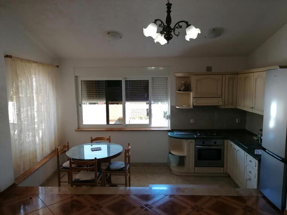 Apartamento Pacho Baška Voda Exterior foto