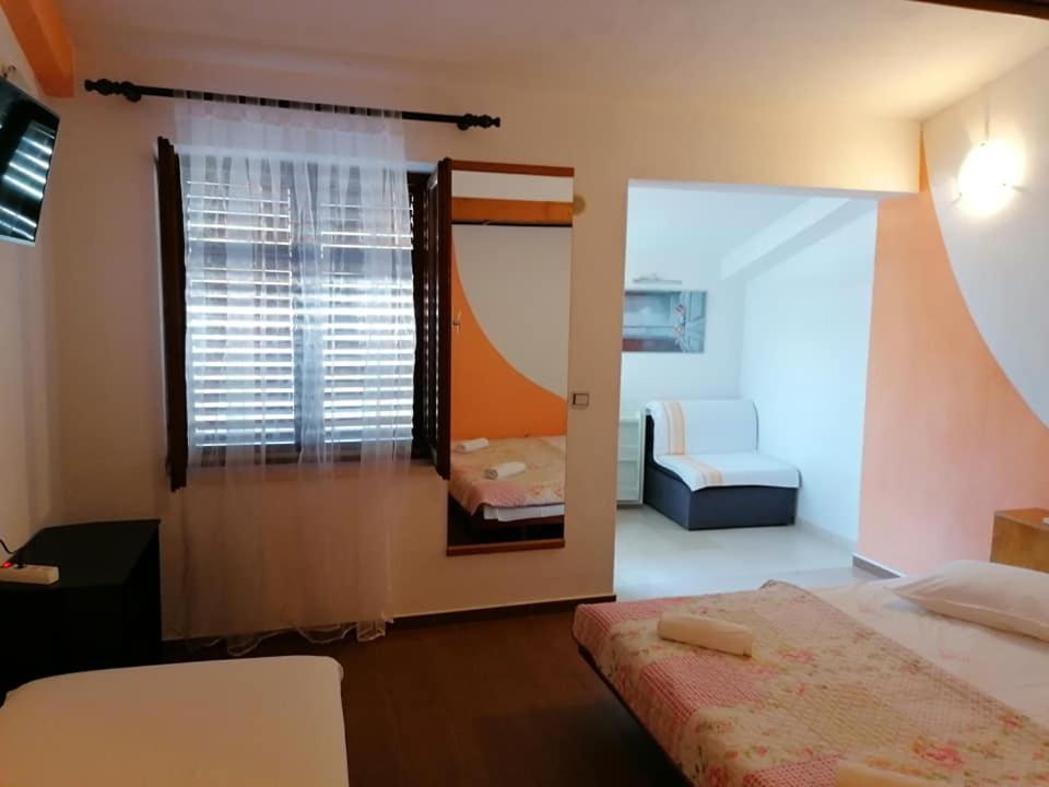 Apartamento Pacho Baška Voda Exterior foto